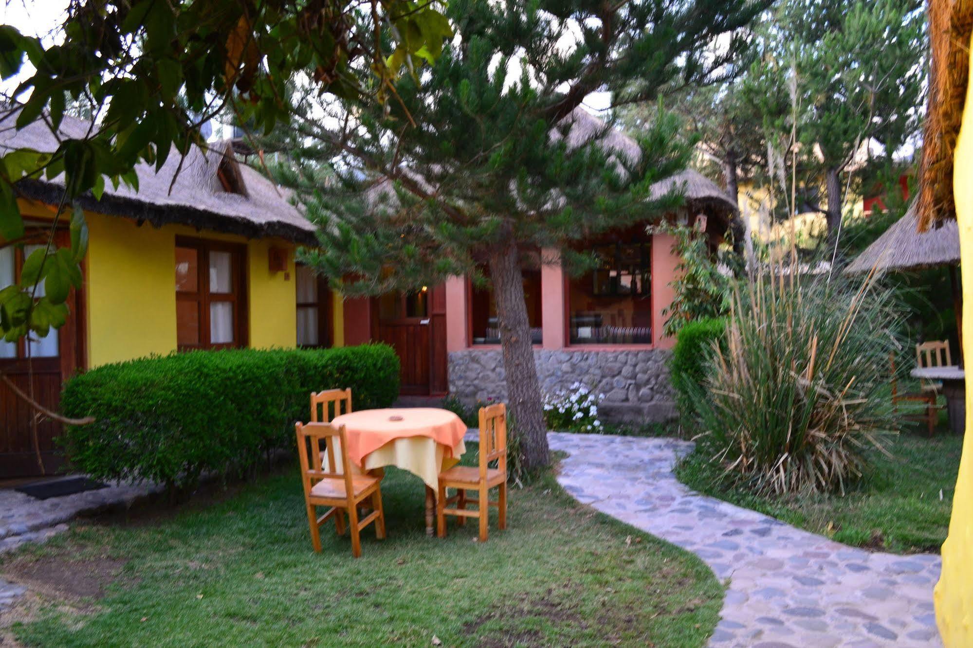 Miskiwasi Bed & Breakfast Yanque Kültér fotó